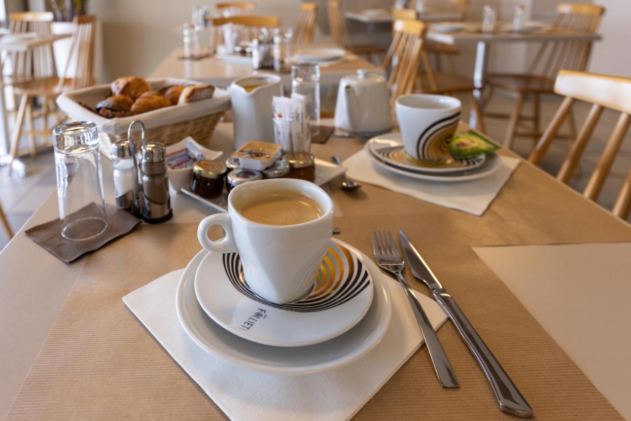 Logis Hotel Reve De Sable 로양 외부 사진